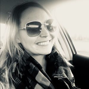 Meet your Posher, Alyssa